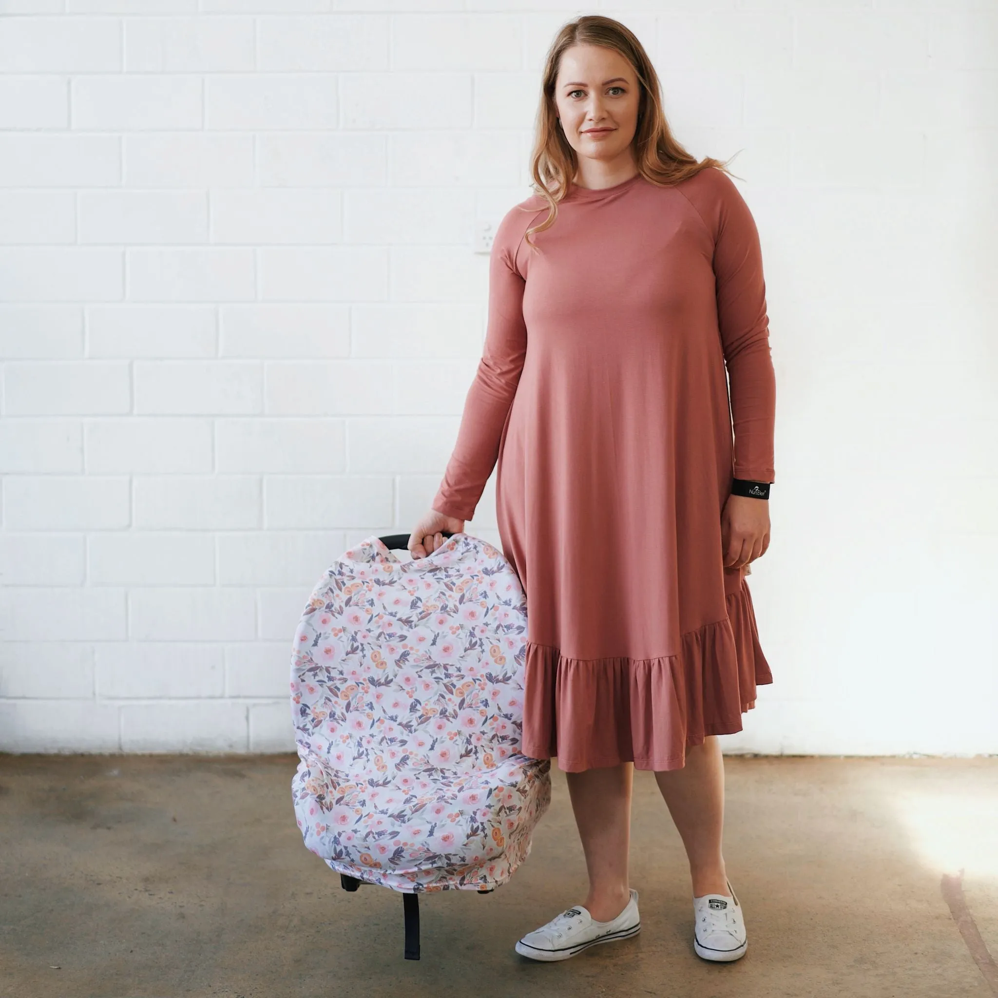 5 in 1 Multi-Use Nursing Mama Cover - Vintage Bloom