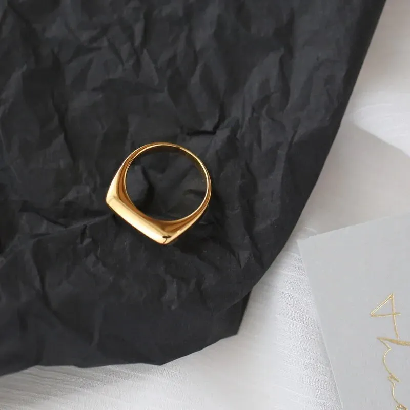 Hot Sell Square Plain Ring: 18K Gold Plated Titanium Stainless Steel Jewelry