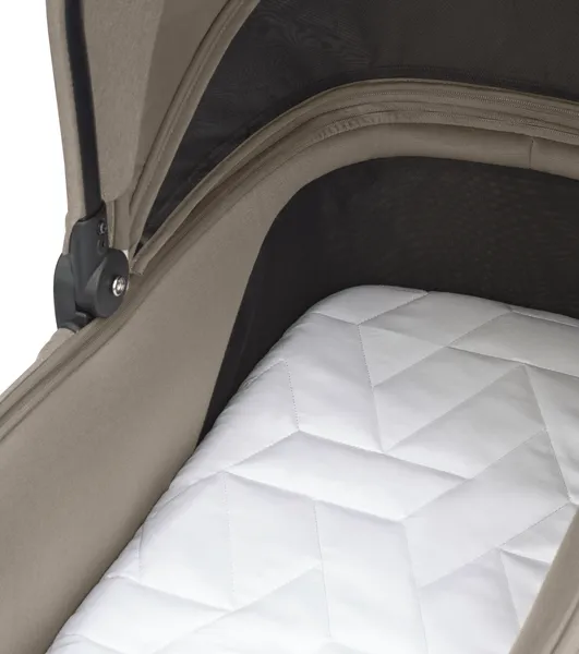 Maxi-Cosi Oxford 9pc Complete 360 Travel System in Truffle