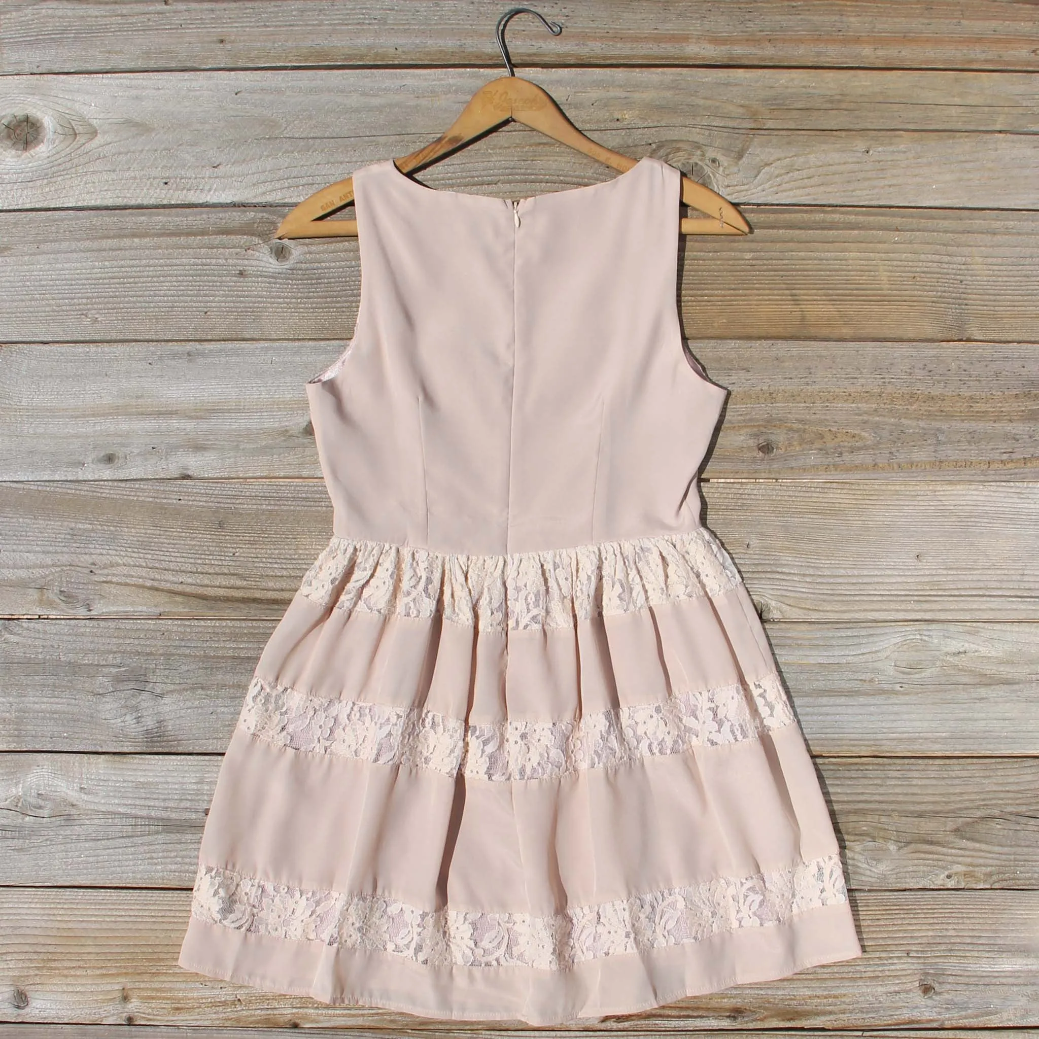 Persian Lace Dress in Sand