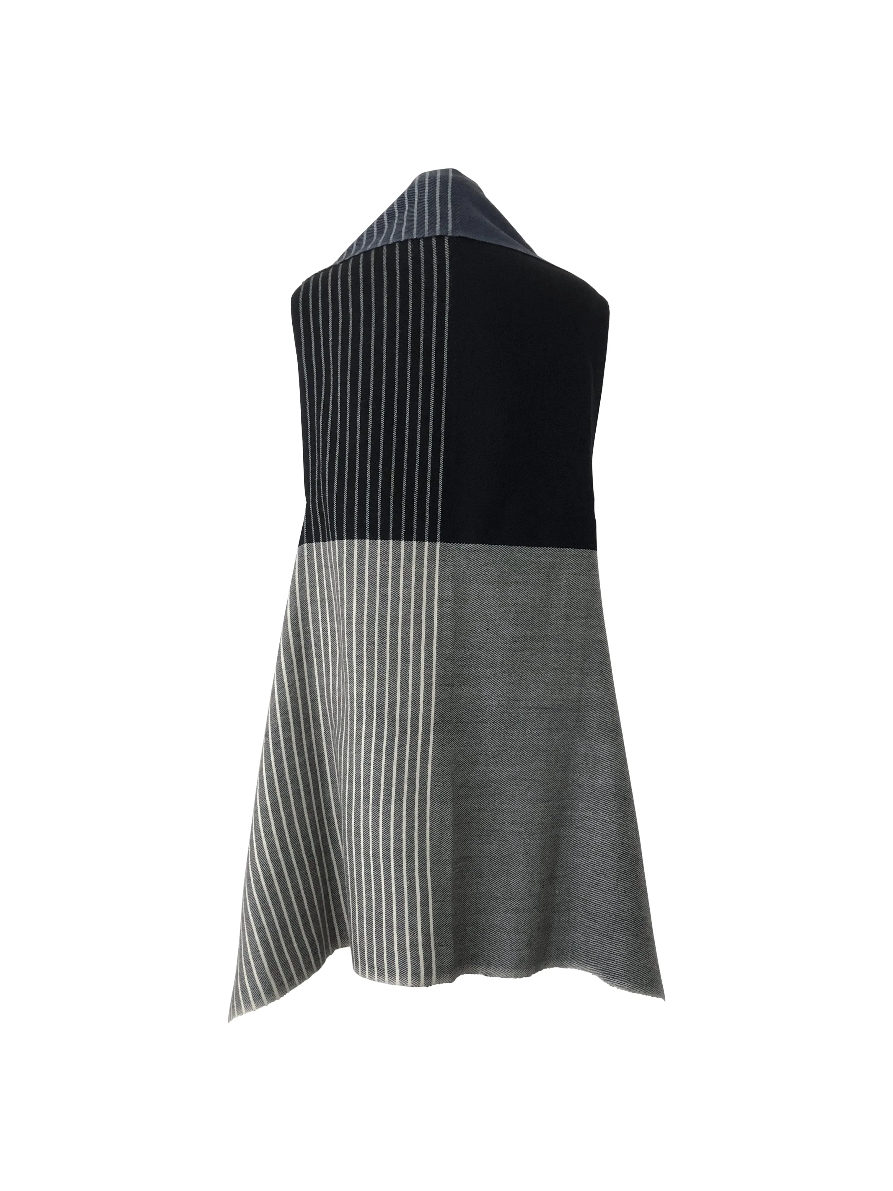 PETITE Light Wool Cape Fusion Graphic