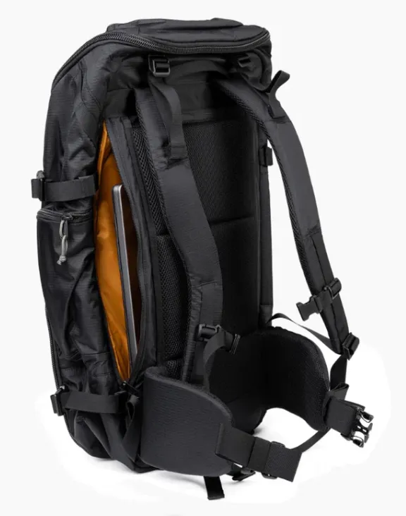ROARK - Accomplice Mule 45L Bag - Black