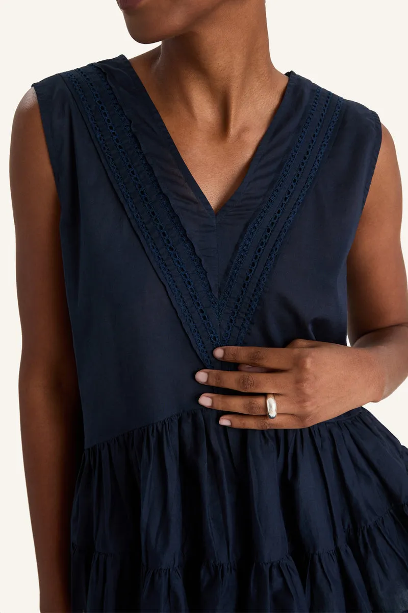 Senda Top in Navy
