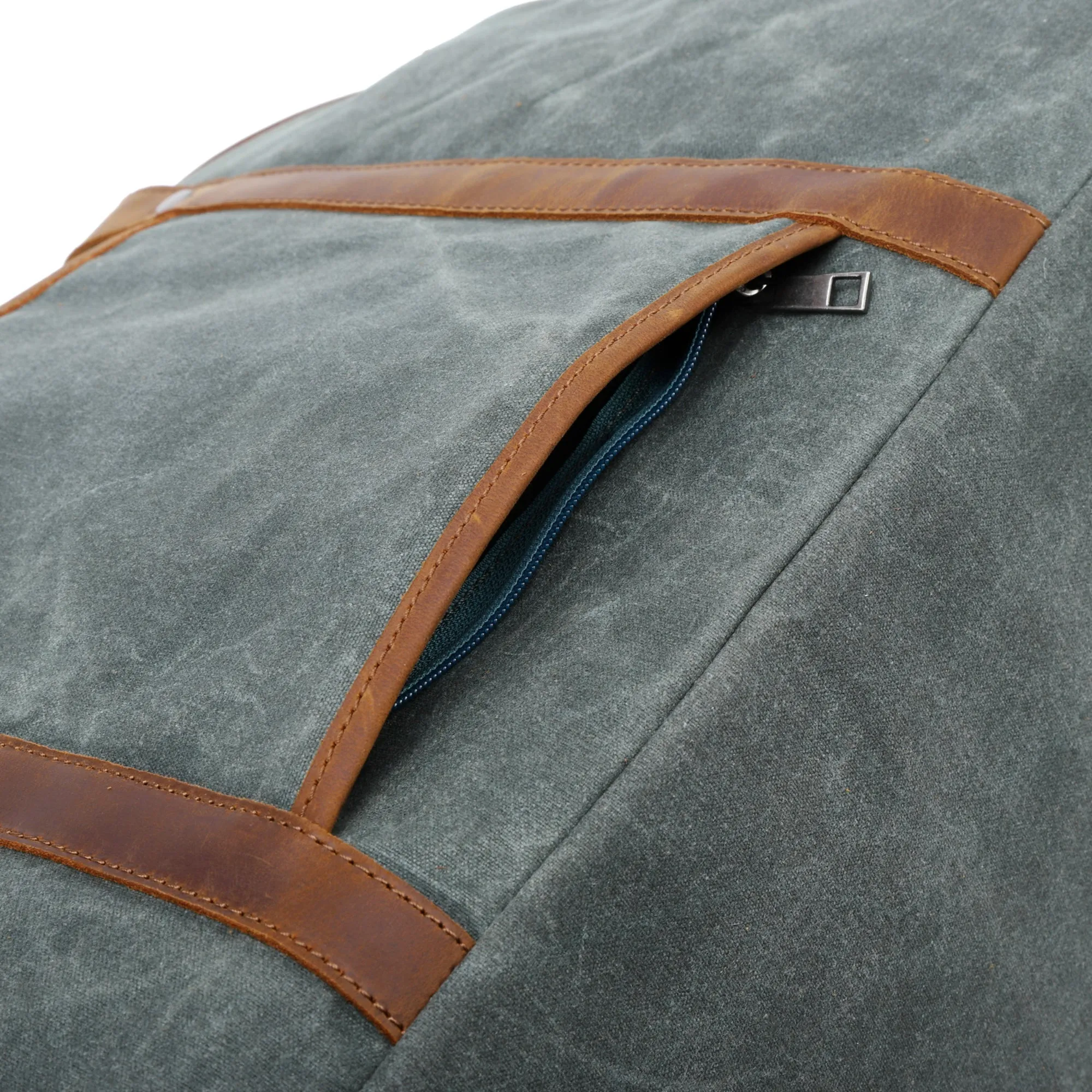 Stone Creek Travel Bag