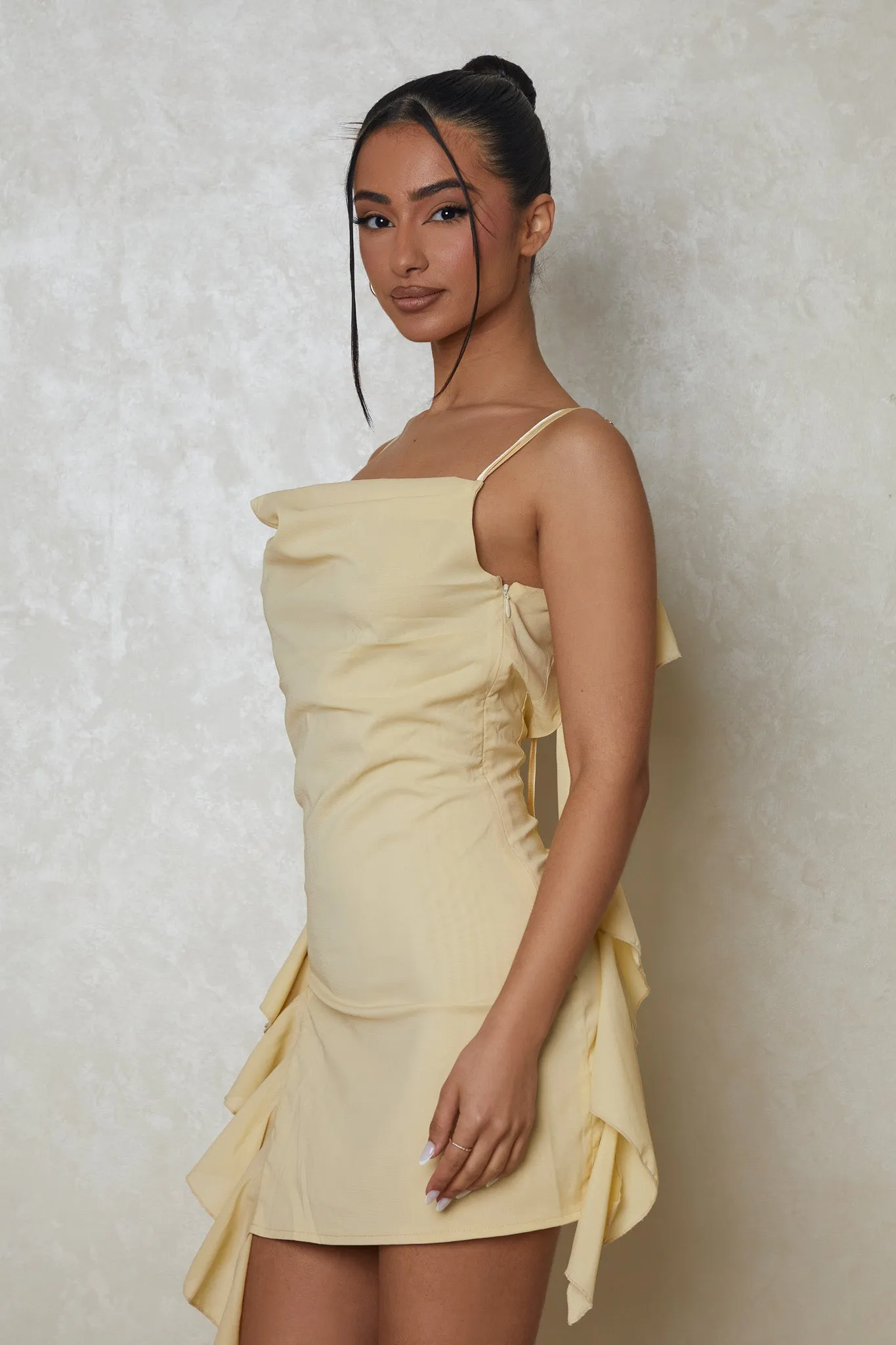 The cowl neck ruffle mini dress - Yellow
