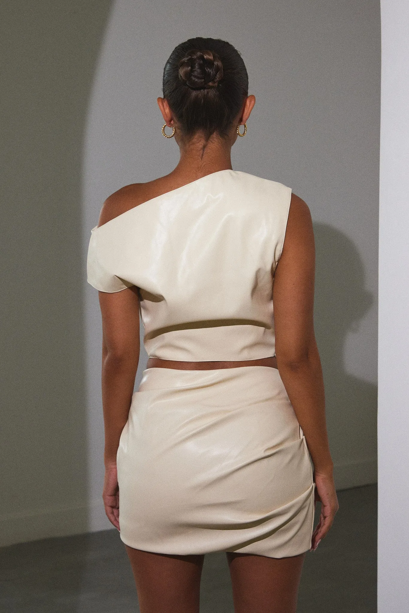 The Leather Drape Set - Cream